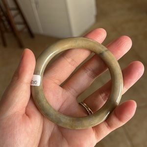 Natural Jadeite Jade Bangle